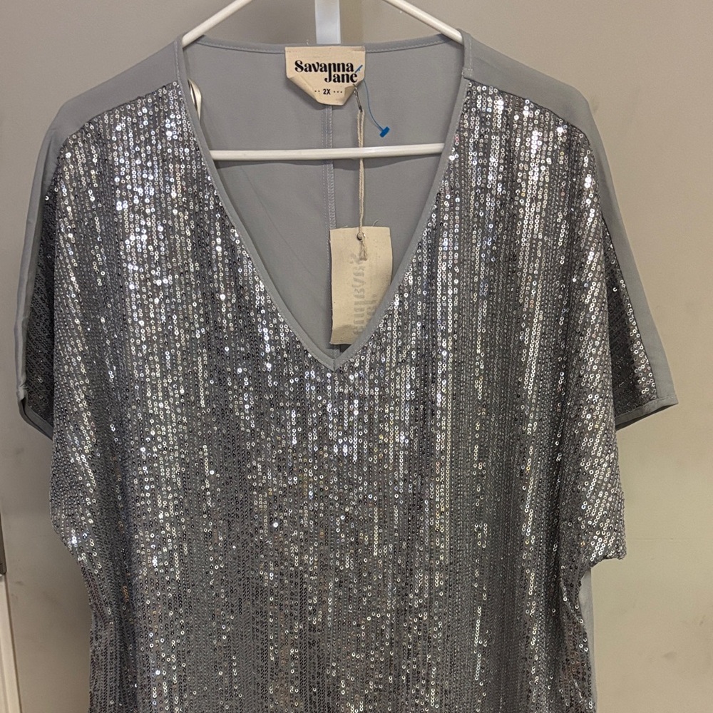 NWT Savanna Jane Silver Sequin Women's Top